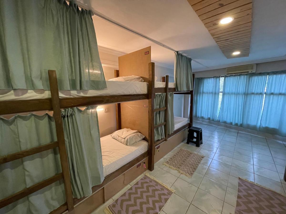 Camp&Hostel Antalya Buitenkant foto